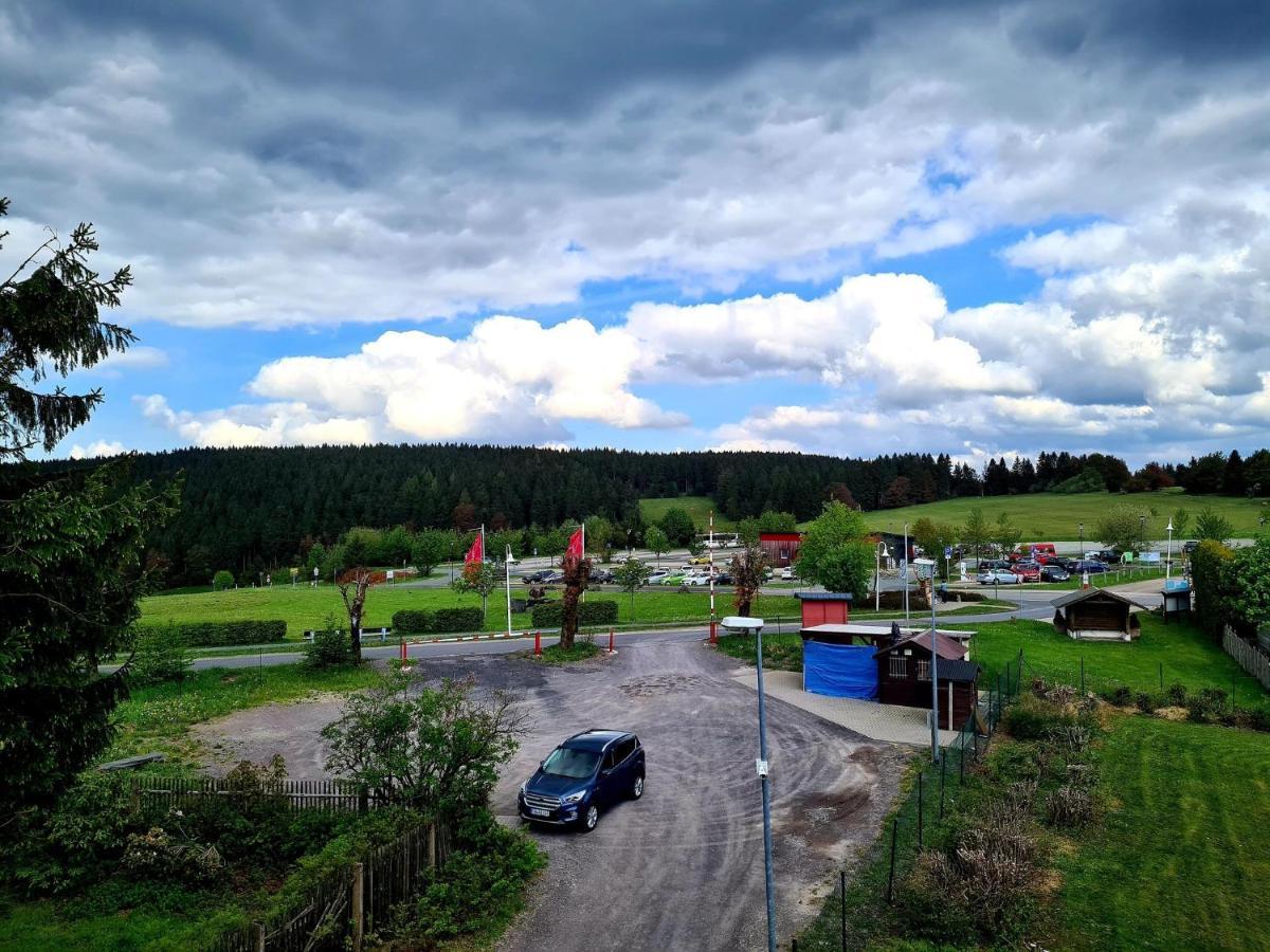 Am Rennsteig Daire Masserberg Dış mekan fotoğraf